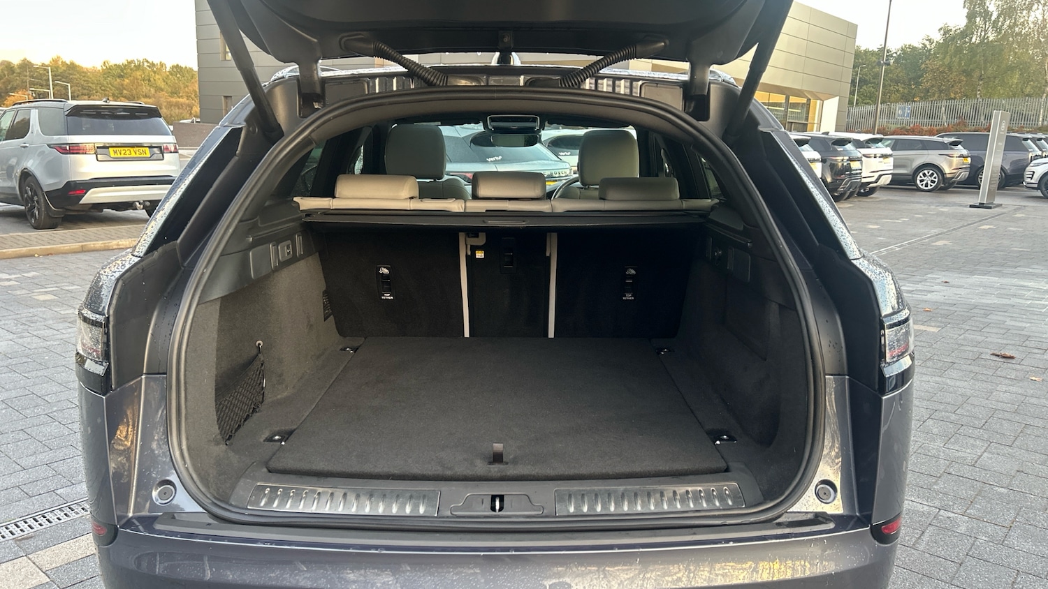 Used Land Rover Range Rover Velar 2023 for sale - 76792897: Photo 10