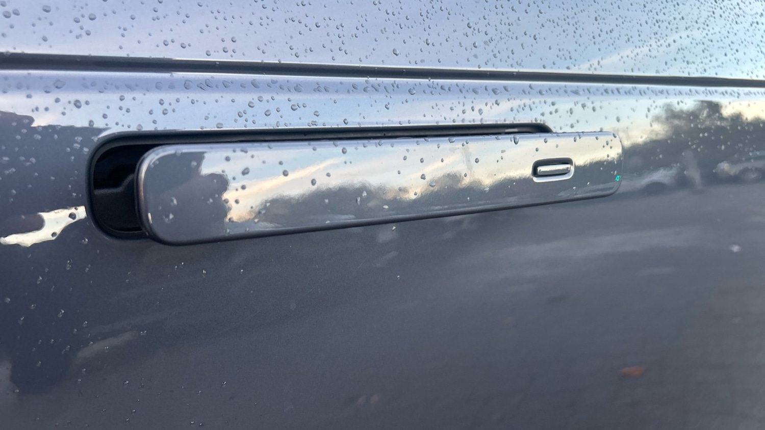 Used Land Rover Range Rover Velar 2023 for sale - 76792897: Photo 31