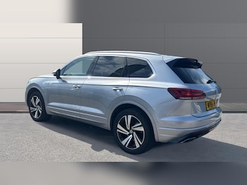 Used Volkswagen Touareg 2019 for sale - 75170561: Photo