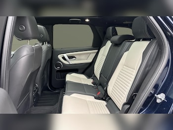 Used Land Rover Discovery Sport 2023 for sale - 78162353: Photo