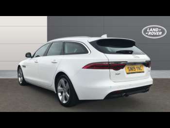 Used Jaguar XF 2019 for sale - 74952972: Photo