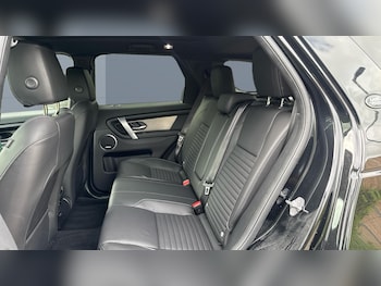 Used Land Rover Discovery Sport 2025 for sale - 79162404: Photo