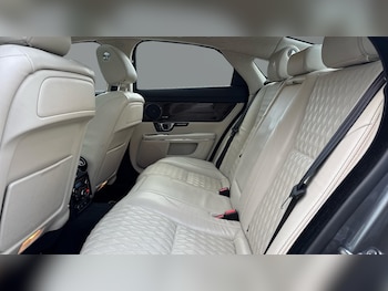 Used Jaguar XJ 2018 for sale - 77005782: Photo