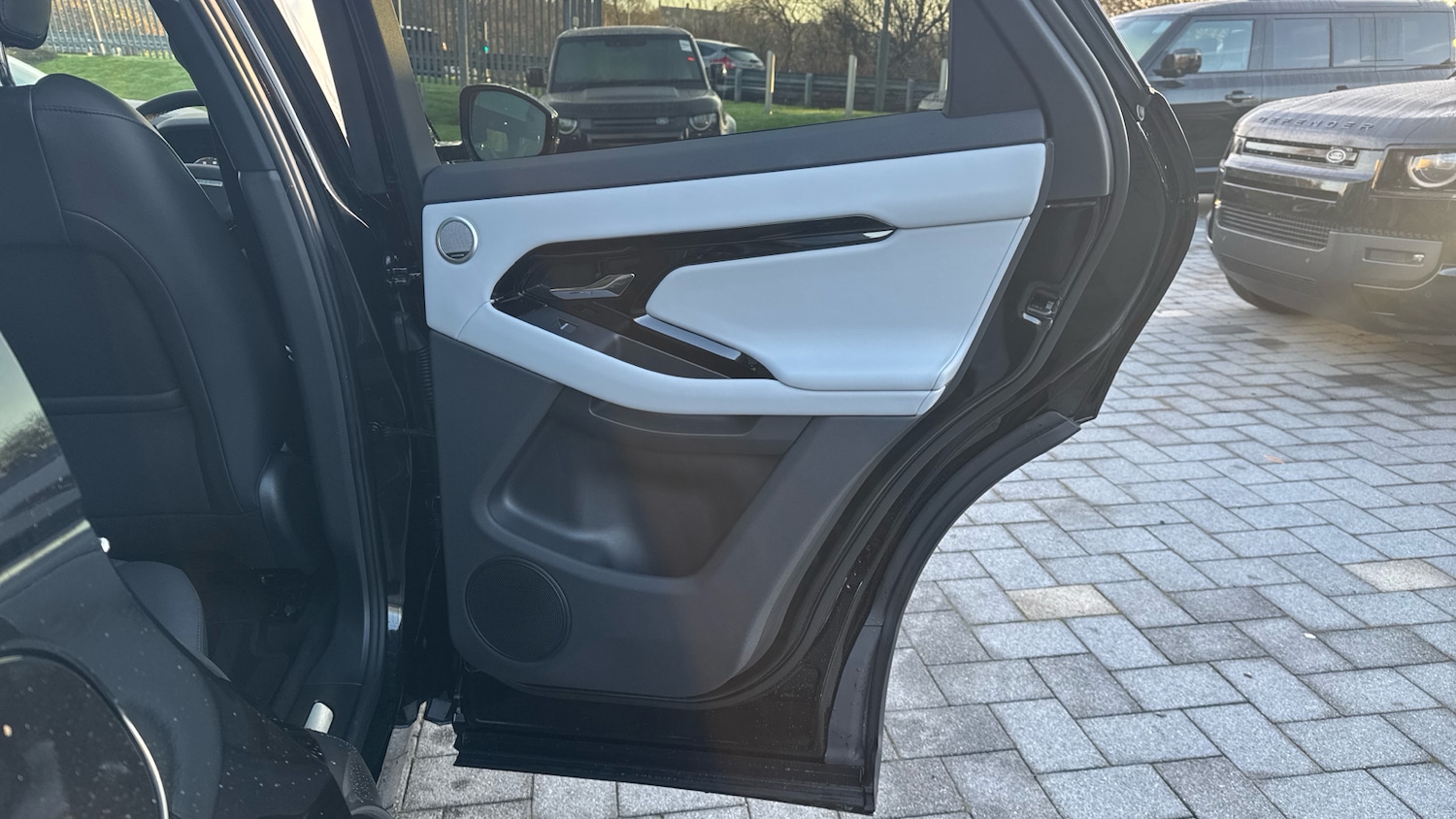 Used Land Rover Range Rover Evoque 2025 for sale - 76971827: Photo 42