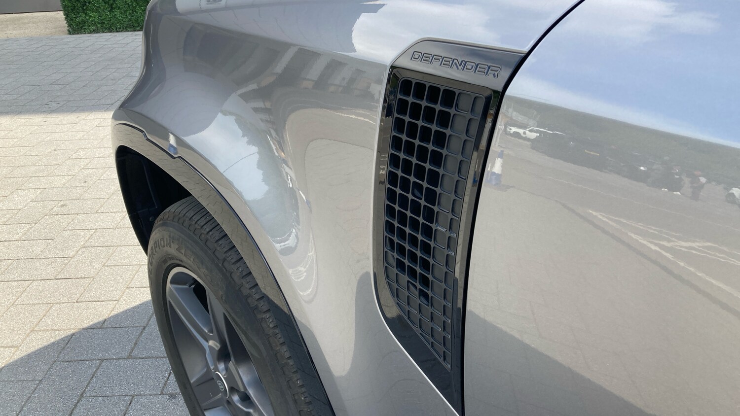 Used Land Rover Defender 2024 for sale - 76299692: Photo 20