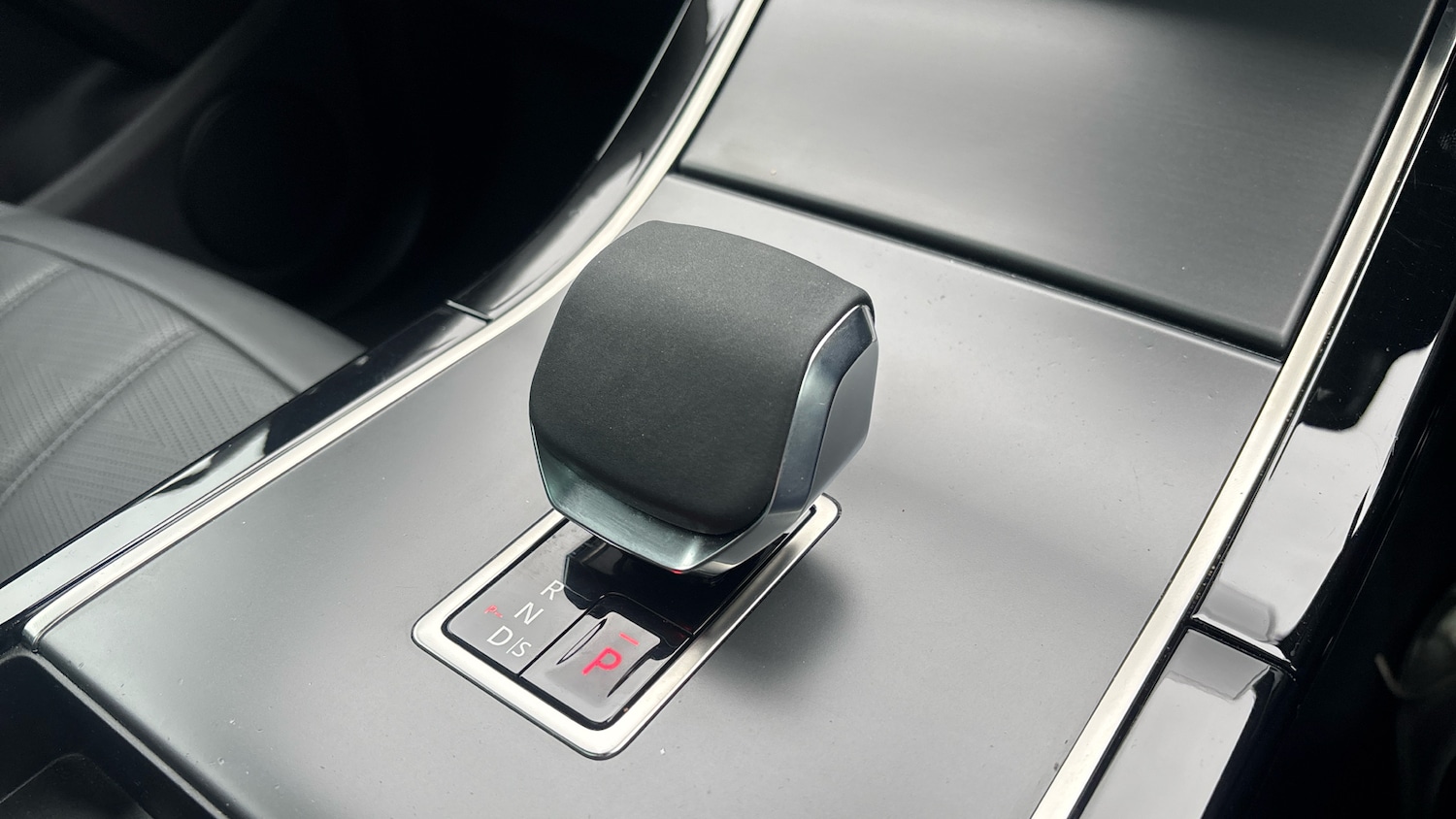 Used Land Rover Range Rover Evoque 2025 for sale - 76579713: Photo 13