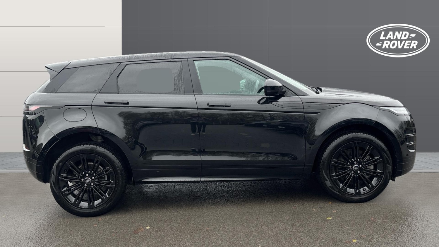 Used Land Rover Range Rover Evoque 2025 for sale - 76579713: Photo 5