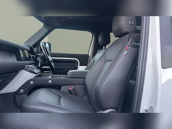 Used Land Rover Defender 2022 for sale - 76363213: Photo