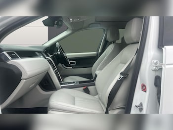 Used Land Rover Discovery Sport 2016 for sale - 75995651: Photo