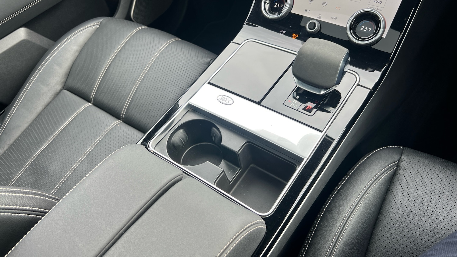 Used Land Rover Range Rover Velar 2022 for sale - 76273598: Photo 23