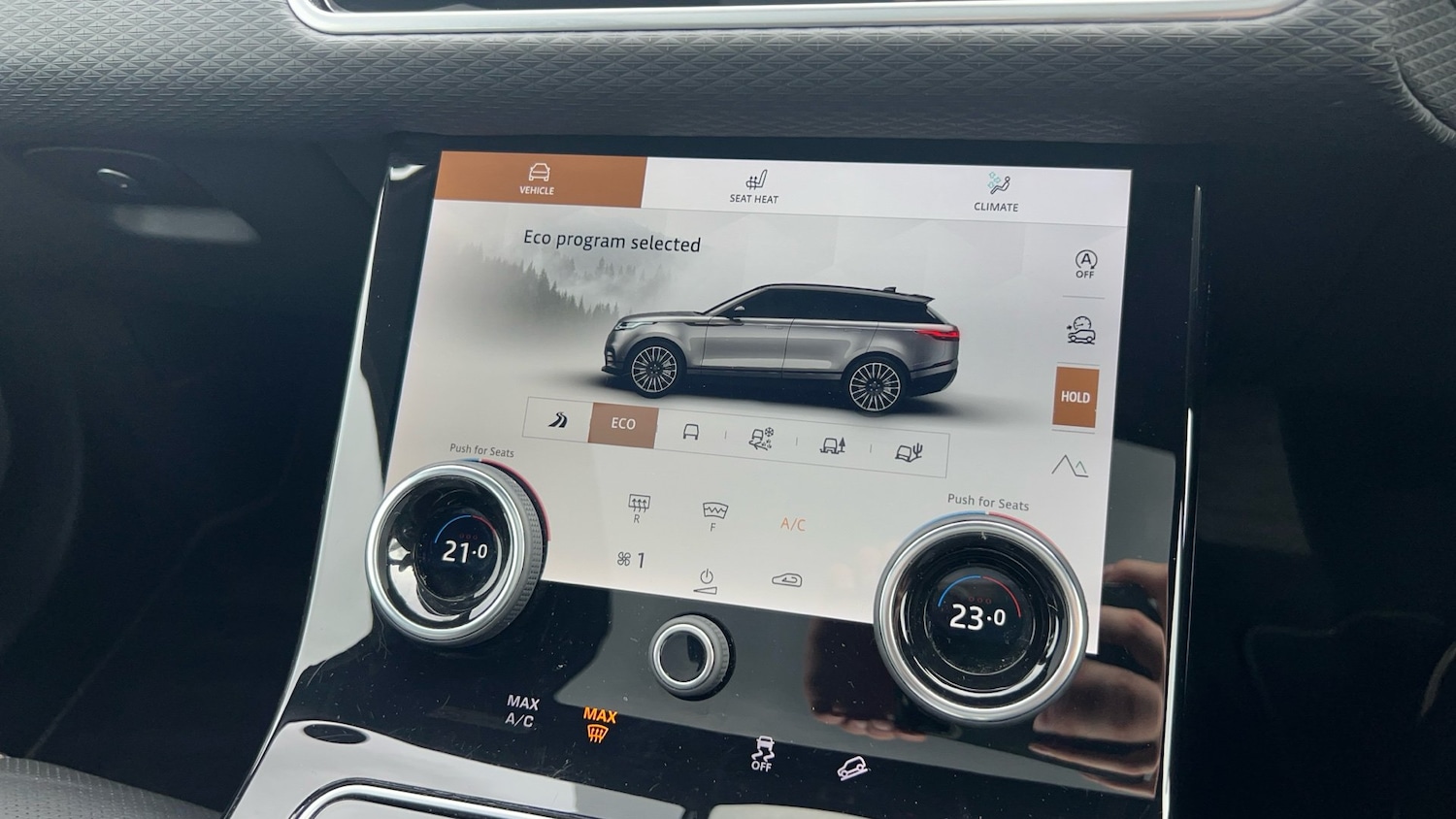 Used Land Rover Range Rover Velar 2022 for sale - 76273598: Photo 30