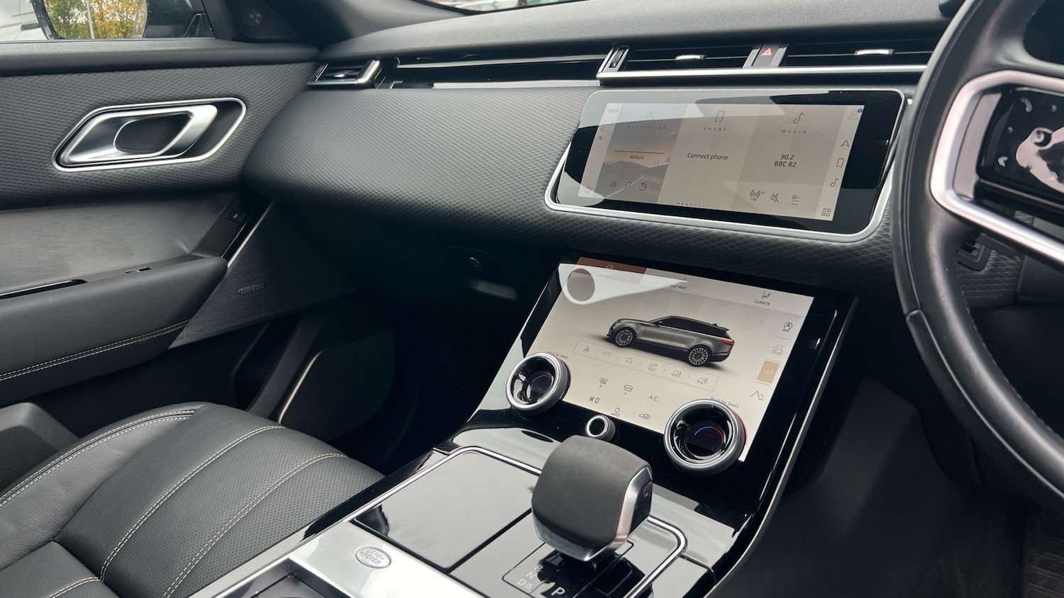 Used Land Rover Range Rover Velar 2022 for sale - 76273598: Photo 48