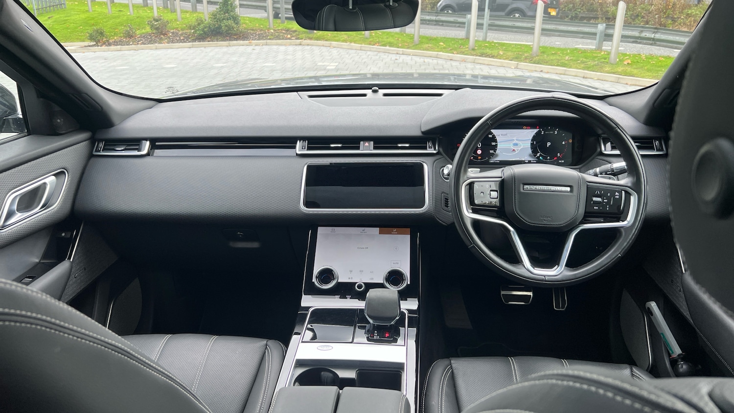 Used Land Rover Range Rover Velar 2022 for sale - 76273598: Photo 9