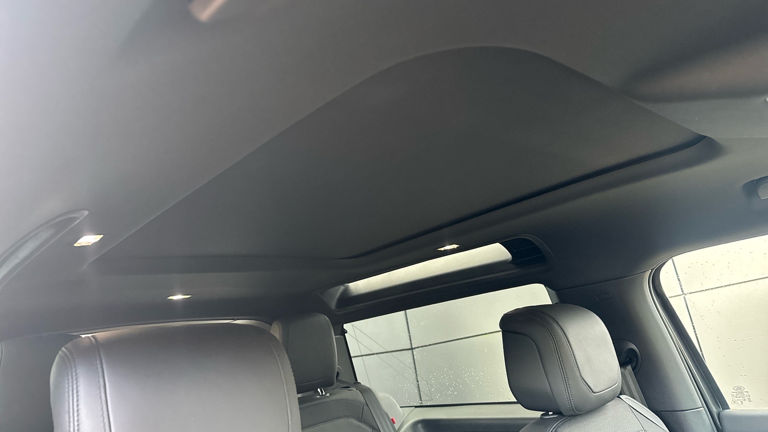 Used Land Rover Defender 2023 for sale - 77258708: Photo 43