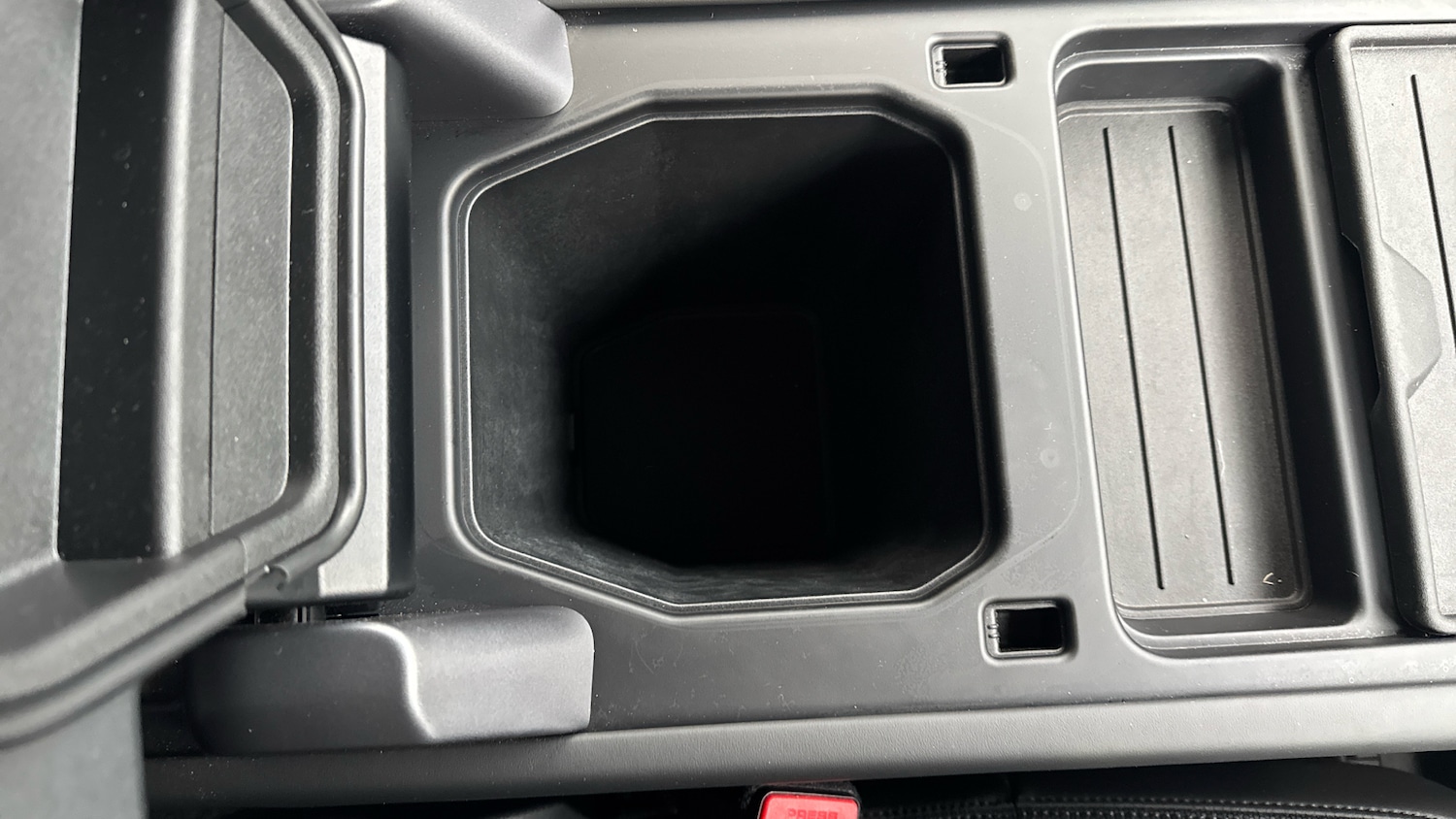 Used Land Rover Defender 2023 for sale - 77258708: Photo 54