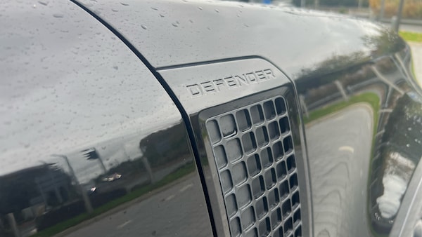 Used Land Rover Defender 2024 for sale - 76196369: Photo 57