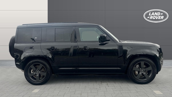 Used Land Rover Defender 2024 for sale - 76196369: Photo 5