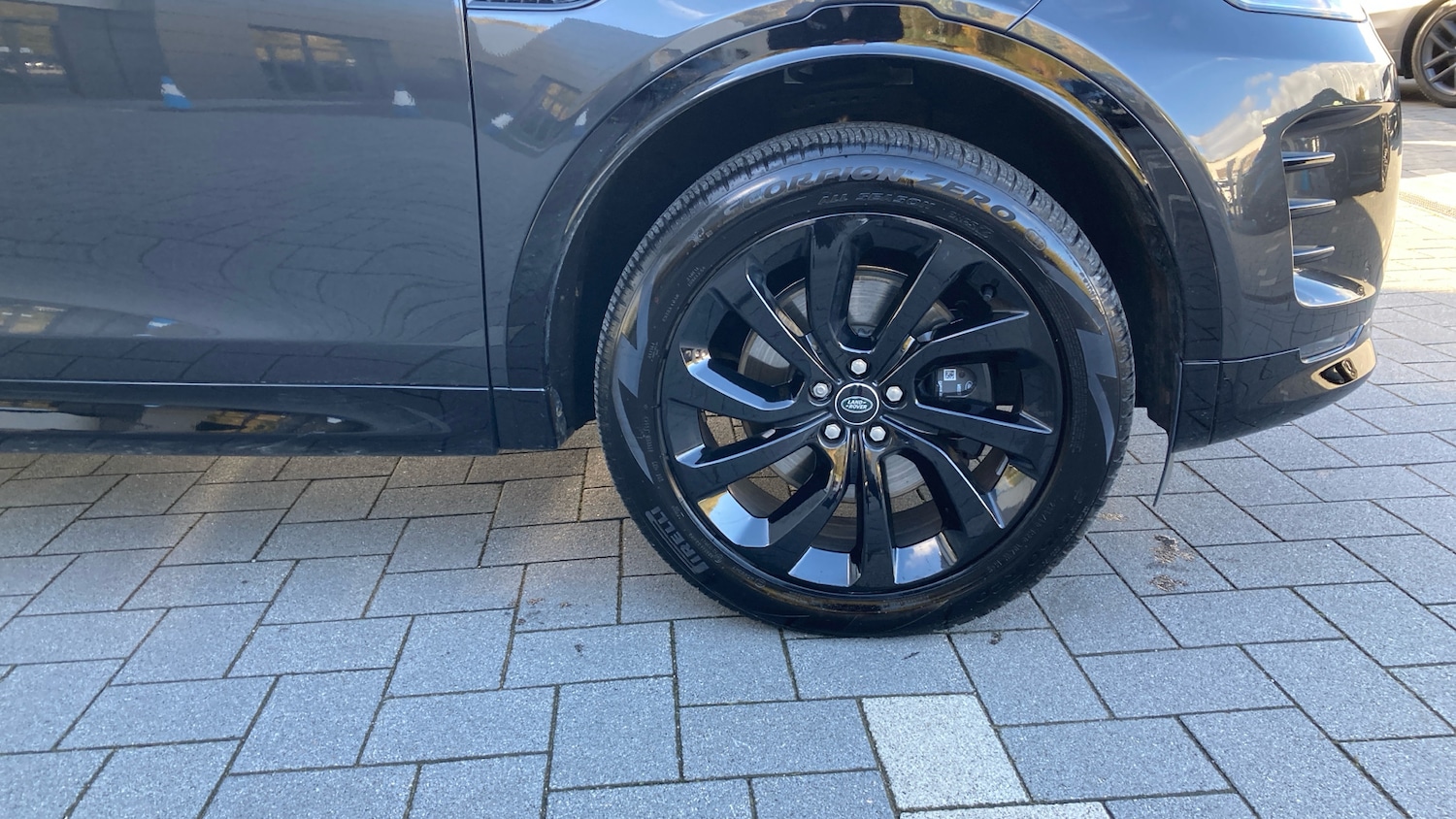 Used Land Rover Discovery Sport 2025 for sale - 77517439: Photo 8