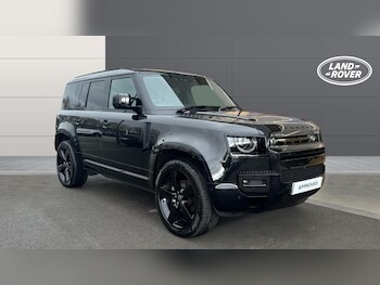 Used Land Rover Defender 2025 for sale - 78352404: Photo