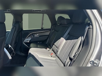 Used Land Rover Range Rover 2023 for sale - 78340179: Photo