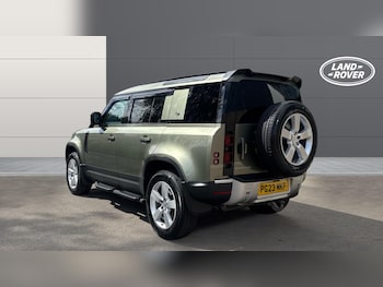 Used Land Rover Defender 2023 for sale - 79458324: Photo
