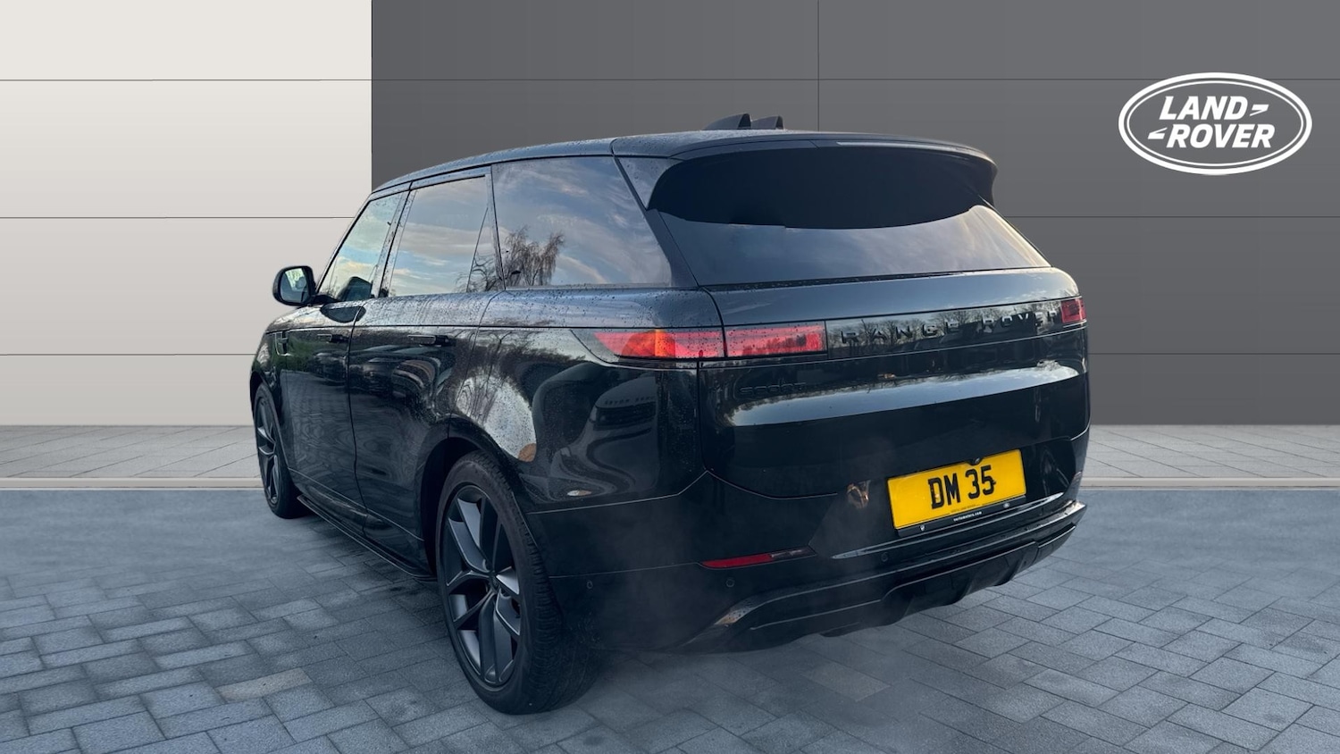 Used Land Rover Range Rover Sport 2023 for sale - 77088066: Photo 2