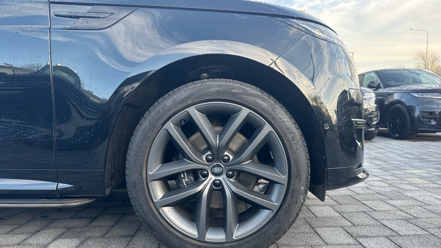 Used Land Rover Range Rover Sport 2023 for sale - 77088066: Photo 8