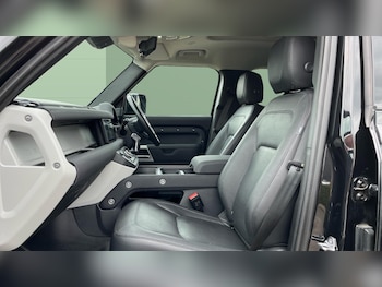 Used Land Rover Defender 2022 for sale - 75776404: Photo