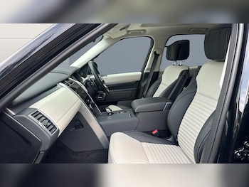 Used Land Rover Discovery 2025 for sale - 79344454: Photo