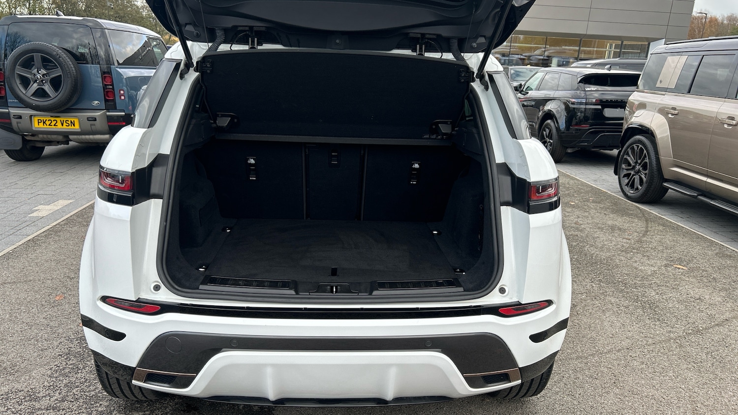 Used Land Rover Range Rover Evoque 2021 for sale - 76482768: Photo 10