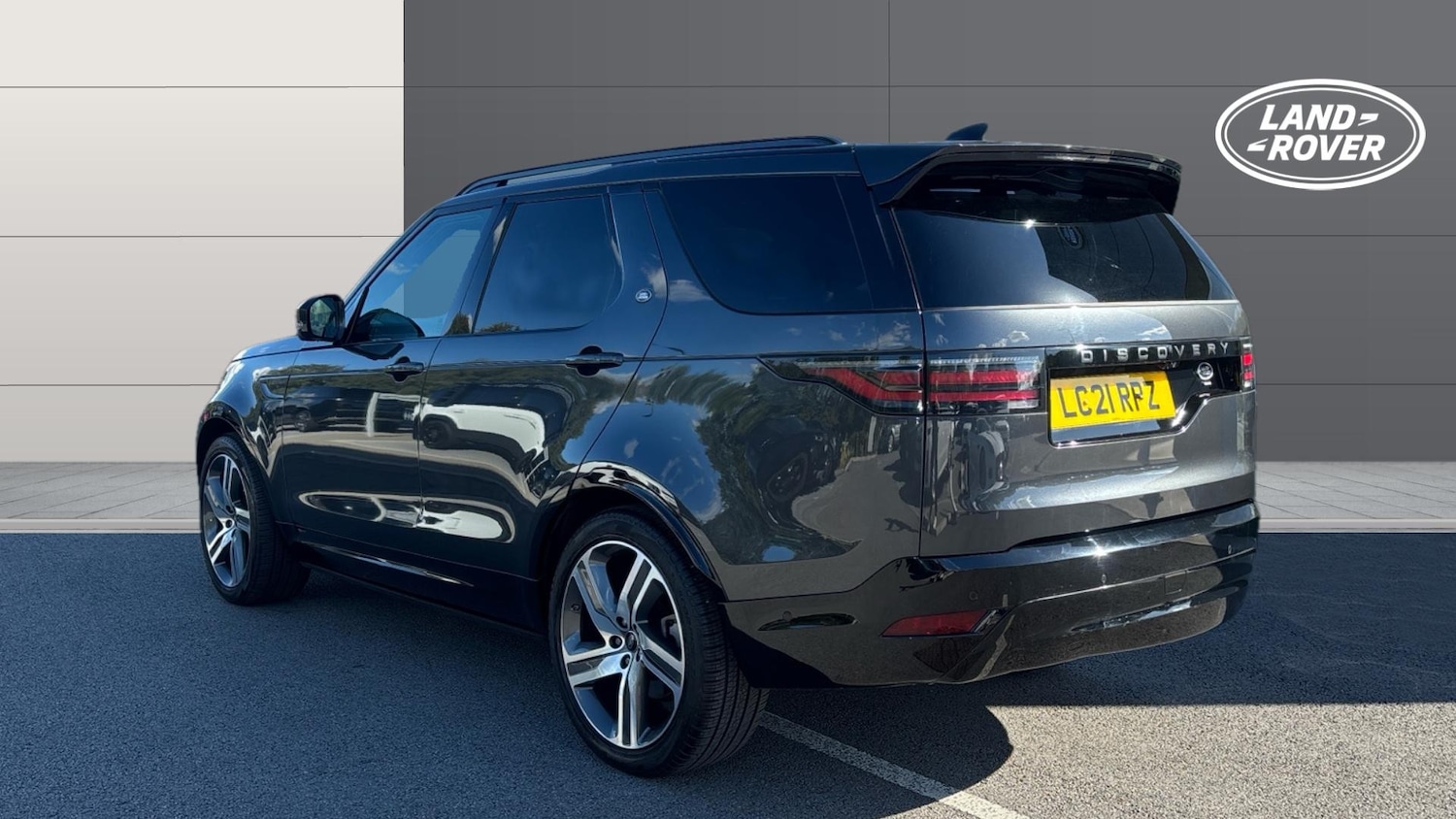 Used Land Rover Discovery 2021 for sale - 76045365: Photo 2