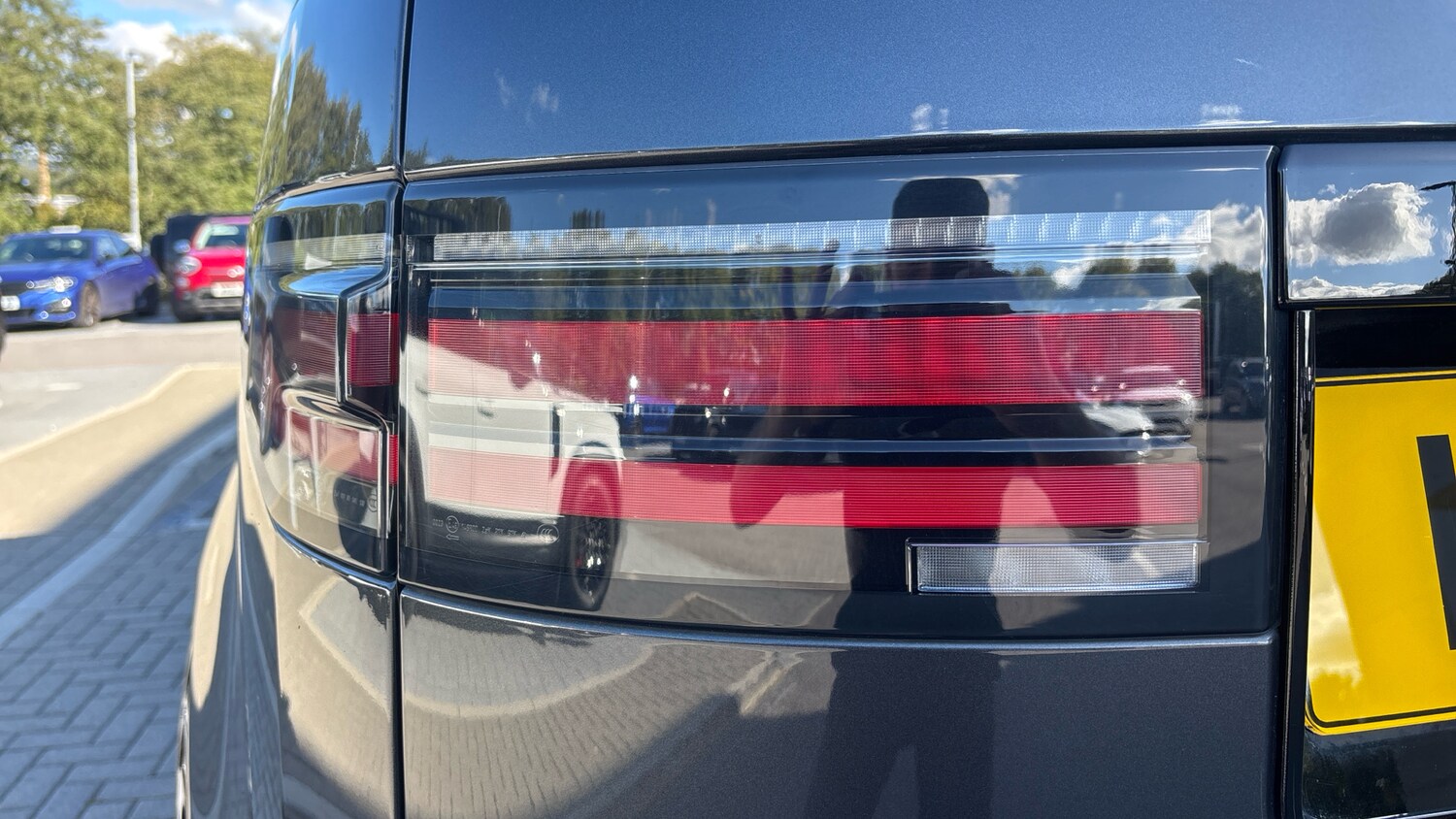 Used Land Rover Discovery 2021 for sale - 76045365: Photo 31