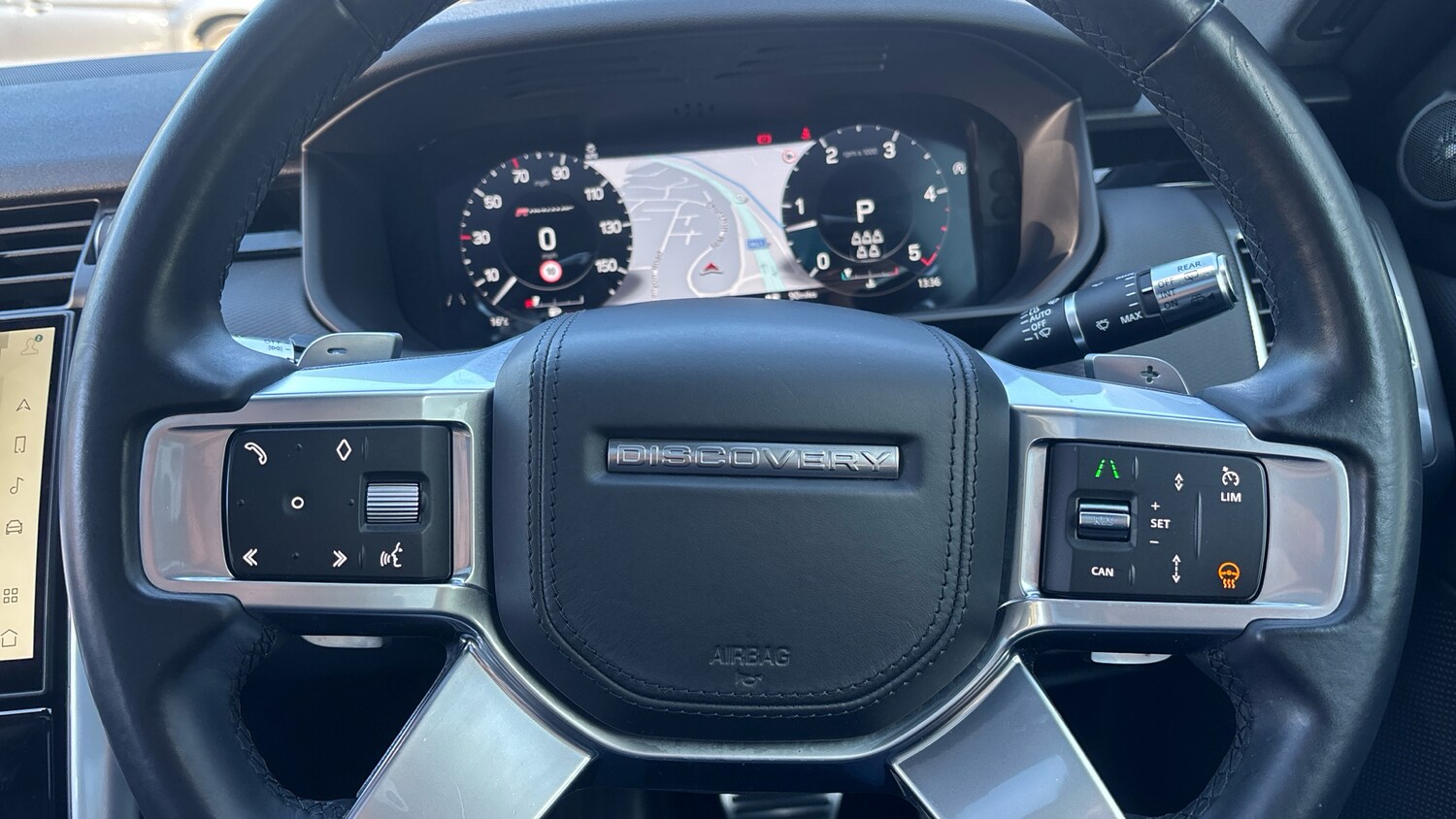 Used Land Rover Discovery 2021 for sale - 76045365: Photo 77