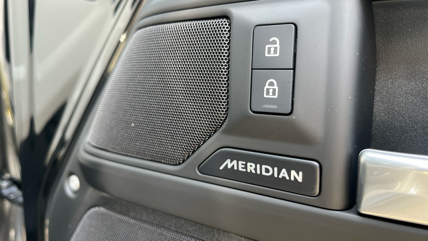 Used Land Rover Defender 2024 for sale - 76738639: Photo 28