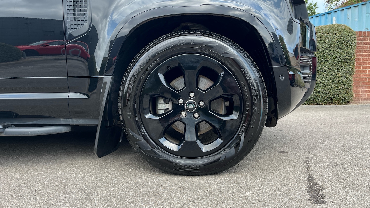 Used Land Rover Defender 2024 for sale - 76738639: Photo 8