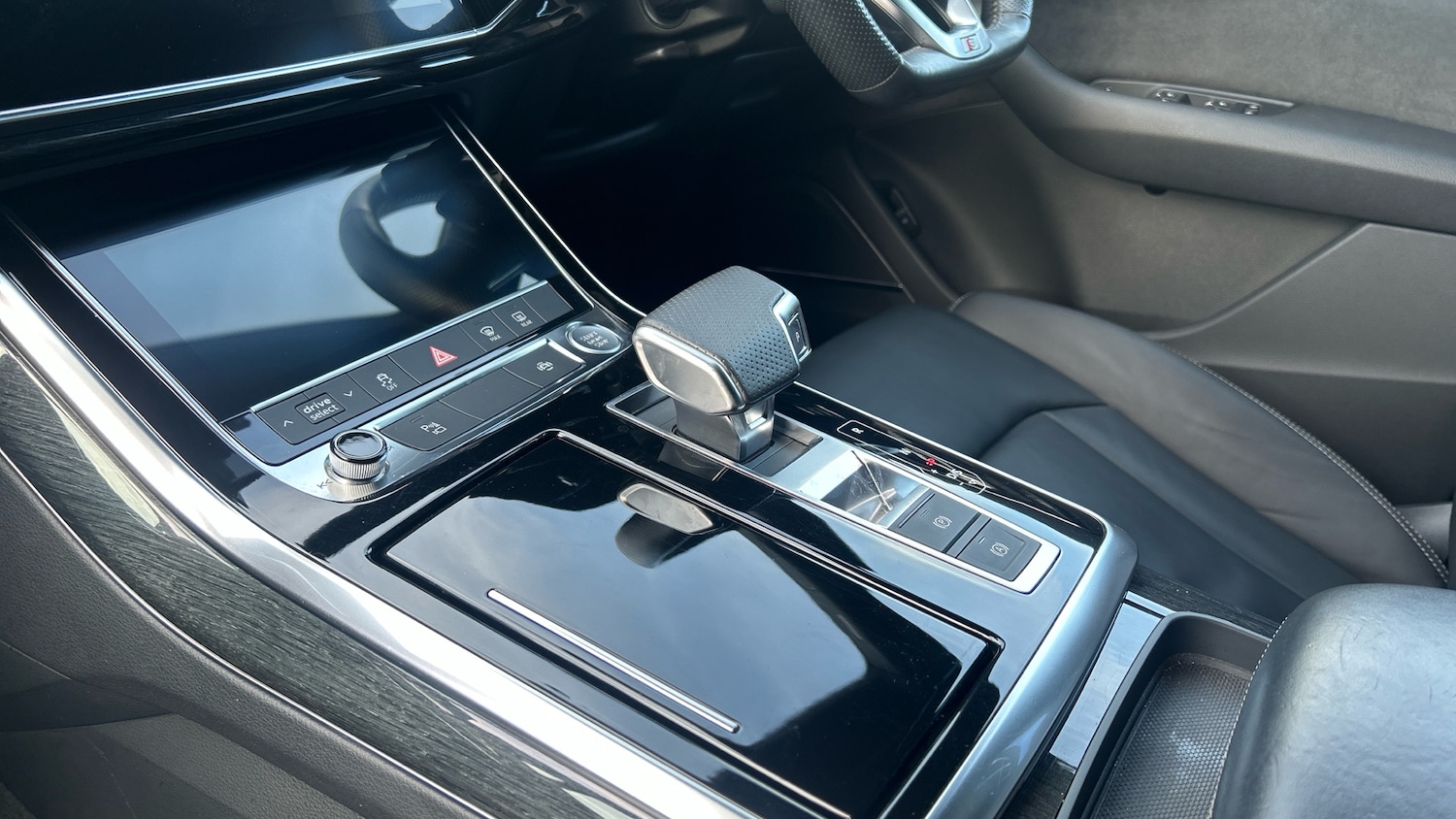 Used Audi Q7 2020 for sale - 76599887: Photo 13