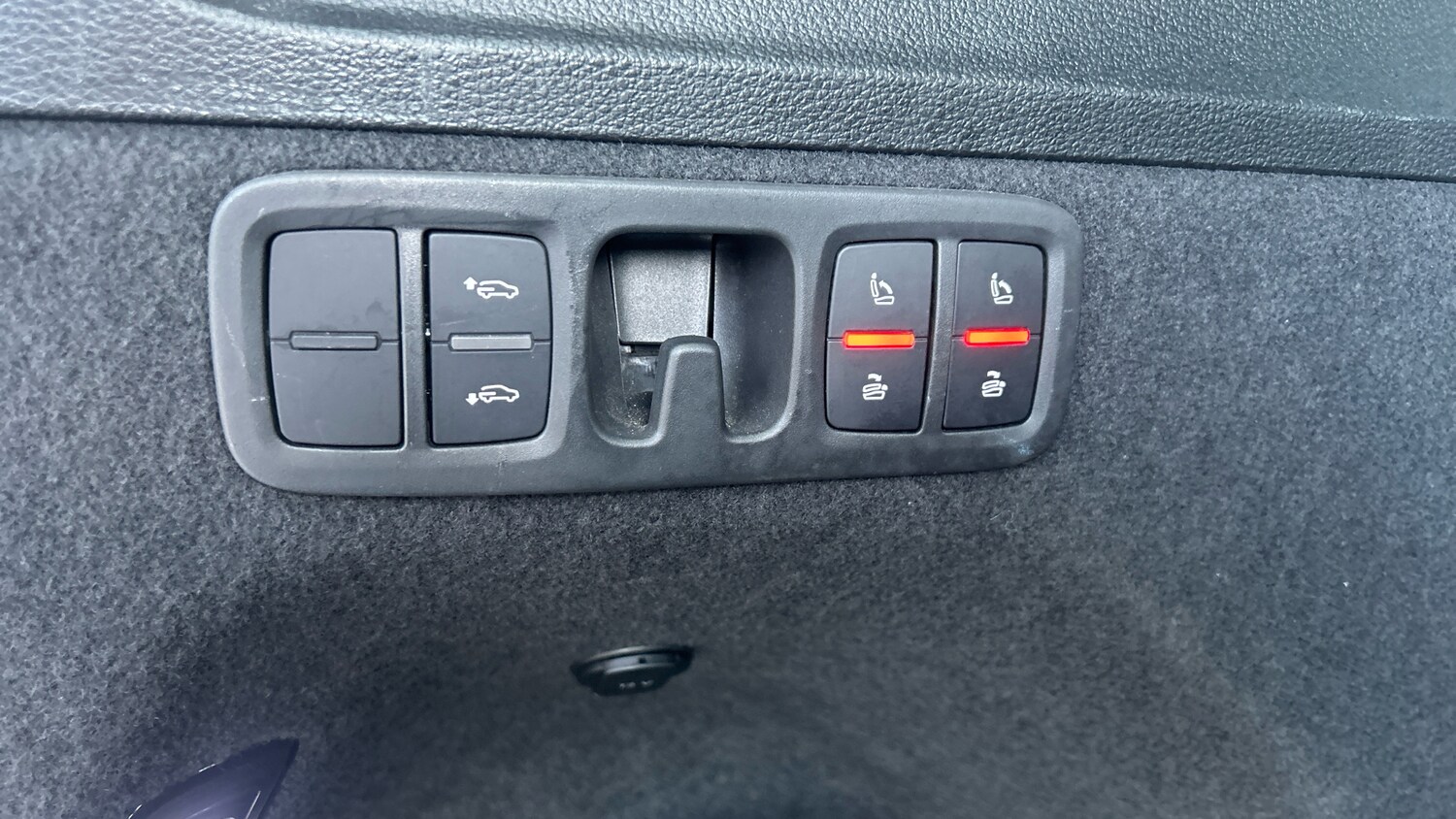 Used Audi Q7 2020 for sale - 76599887: Photo 45