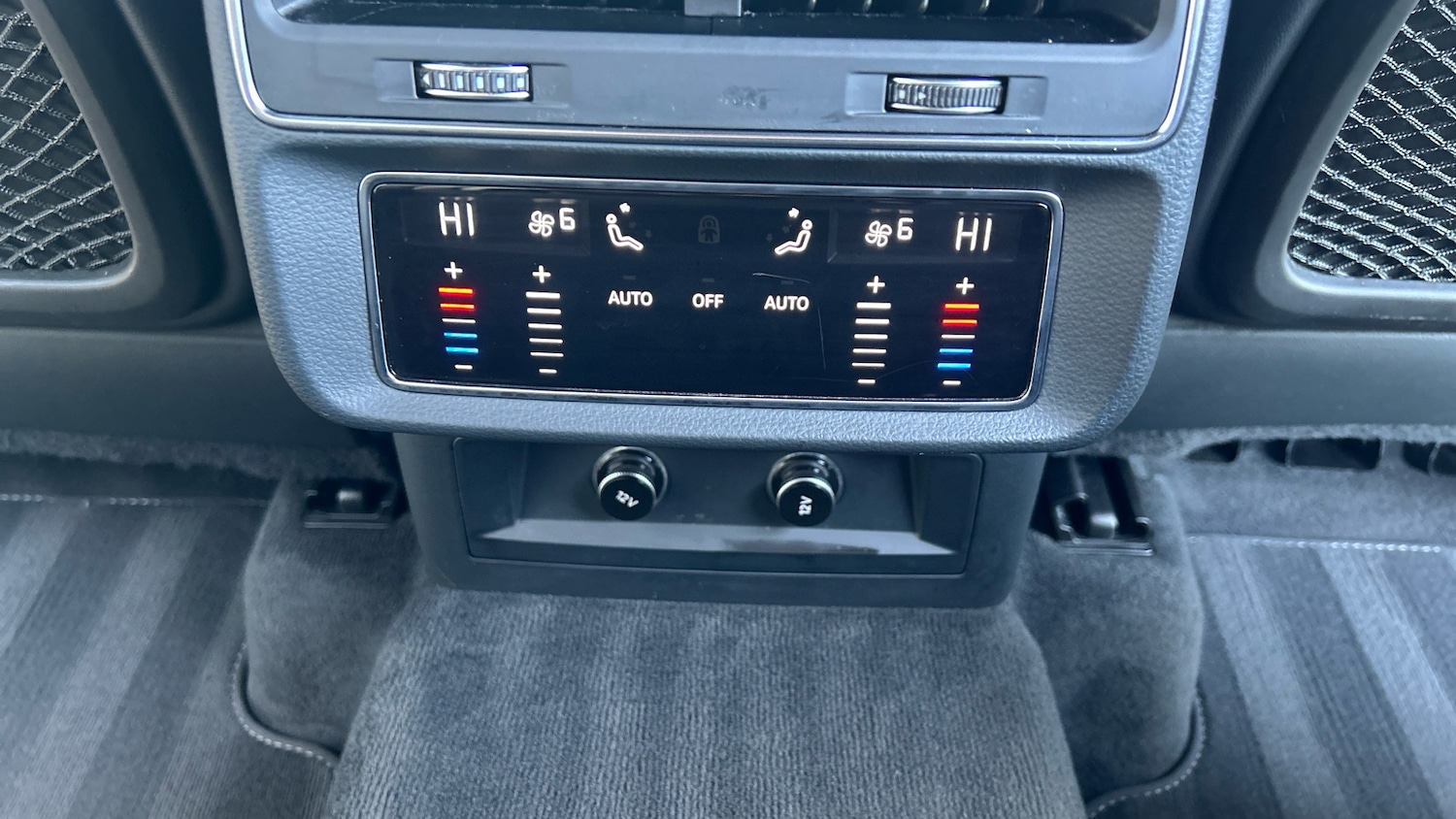 Used Audi Q7 2020 for sale - 76599887: Photo 47