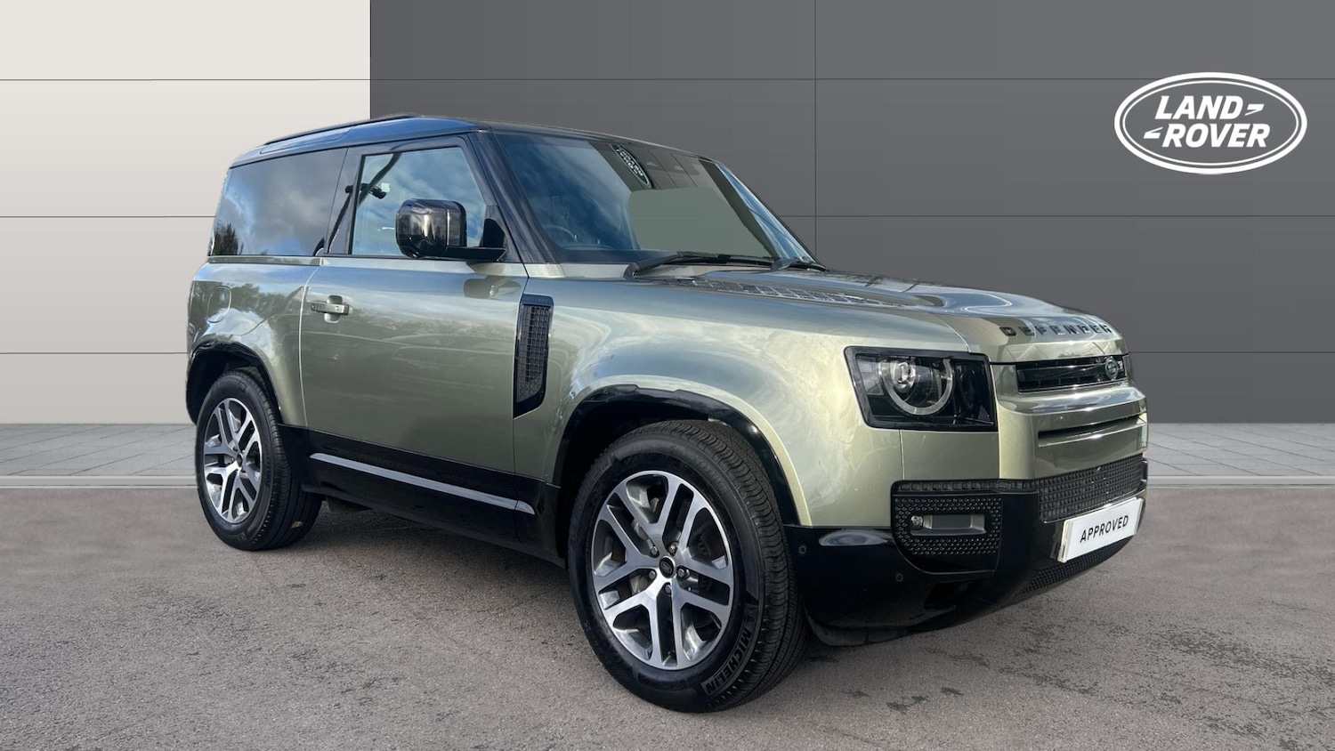 Used Land Rover Defender 2024 for sale - 76343856: Photo 1