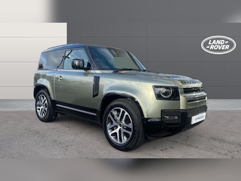 Land Rover - Defender