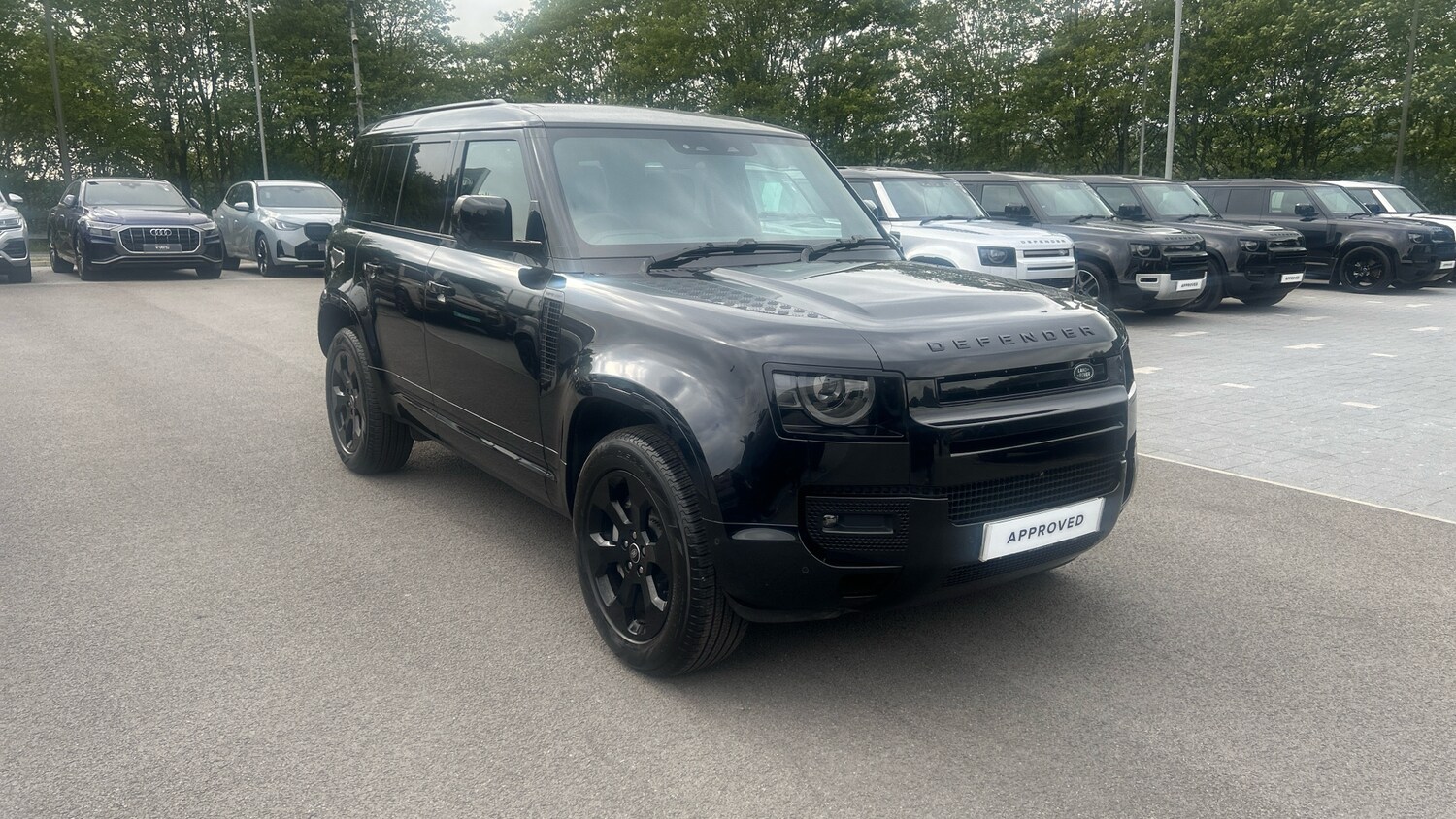 Used Land Rover Defender 2025 for sale - 76330336: Photo 67