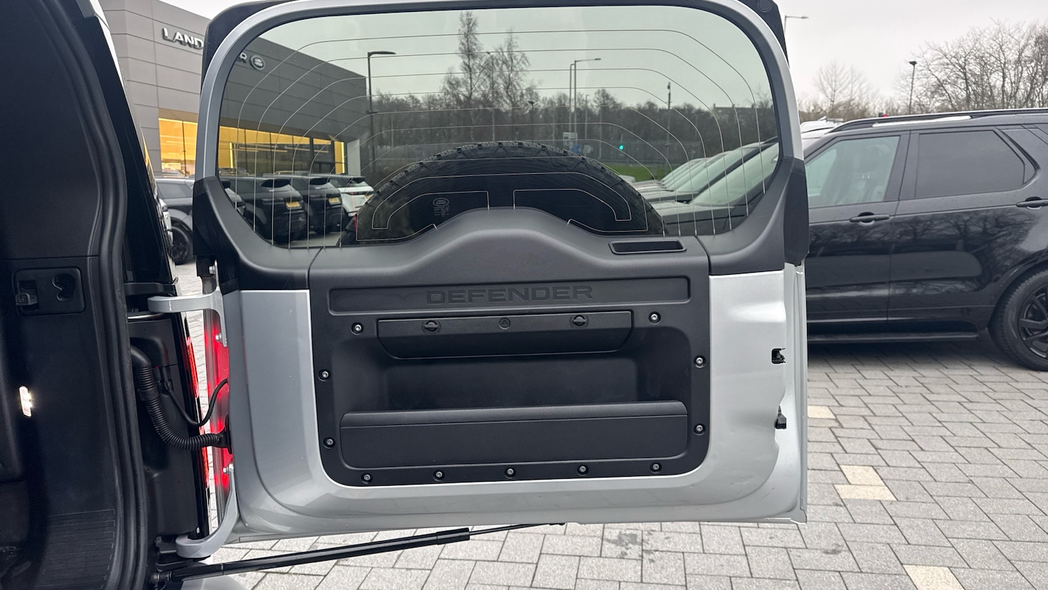 Used Land Rover Defender 2022 for sale - 77365101: Photo 37