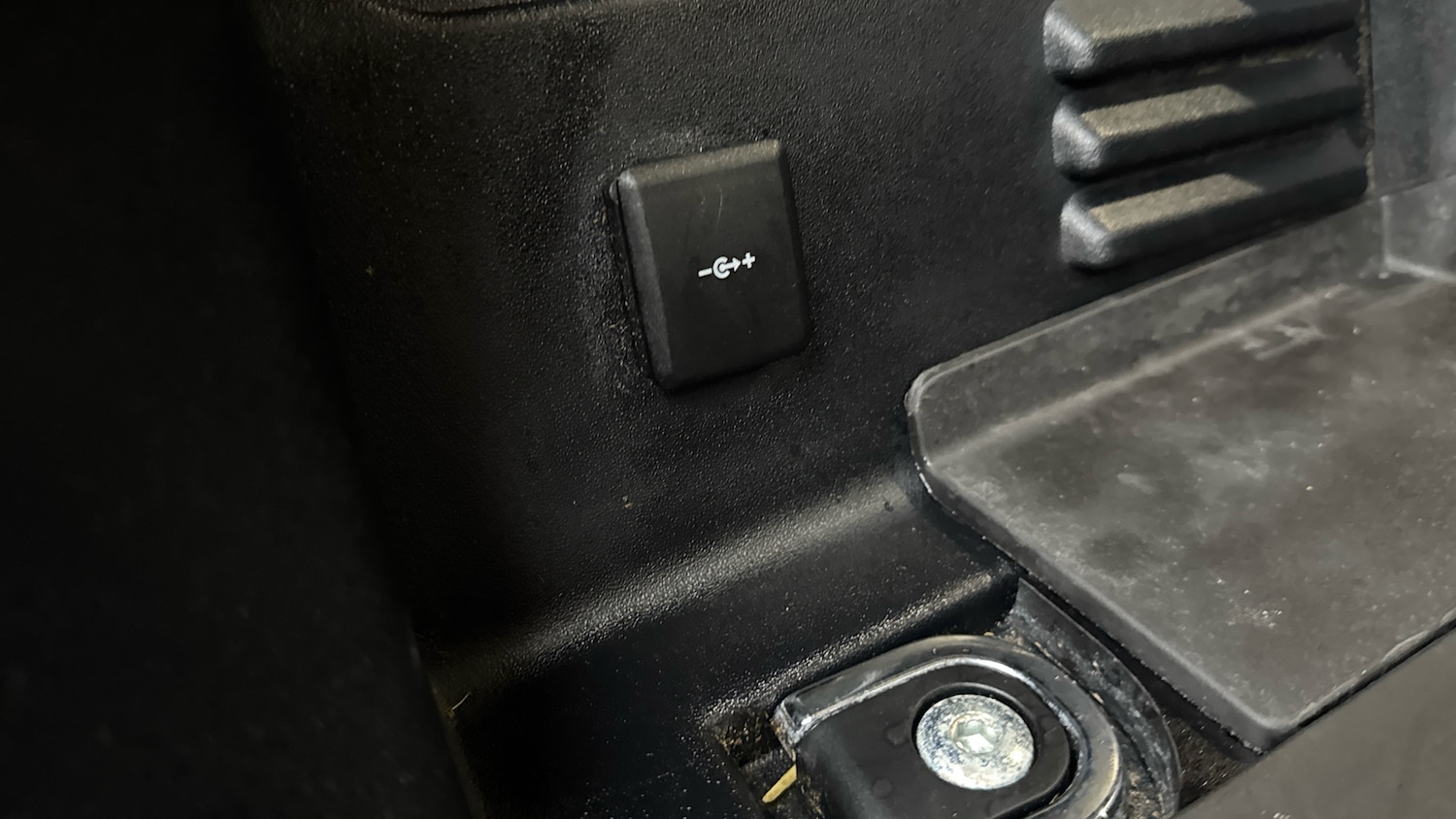 Used Land Rover Defender 2022 for sale - 77365101: Photo 39