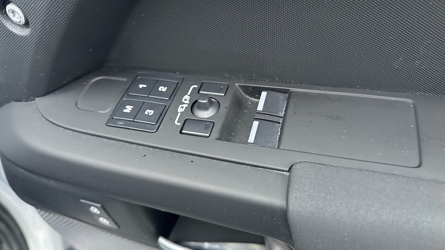 Used Land Rover Defender 2022 for sale - 77365101: Photo 45