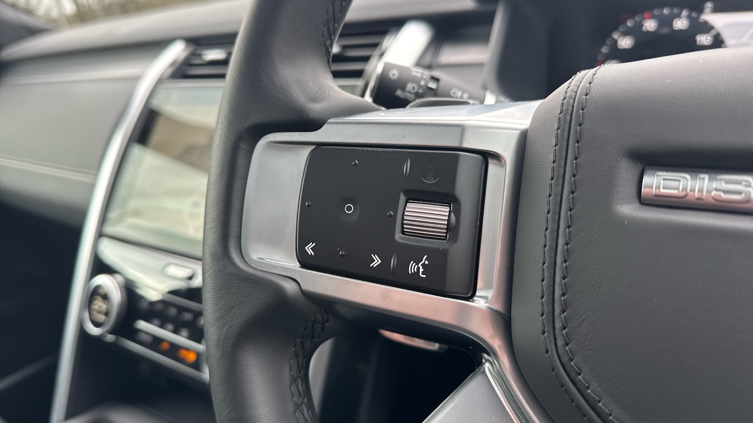 Used Land Rover Discovery 2025 for sale - 77517441: Photo 48