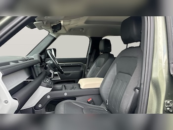 Used Land Rover Defender 2020 for sale - 78168648: Photo