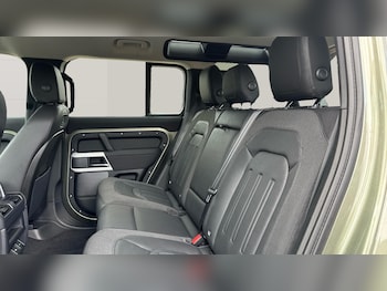 Used Land Rover Defender 2020 for sale - 78168648: Photo