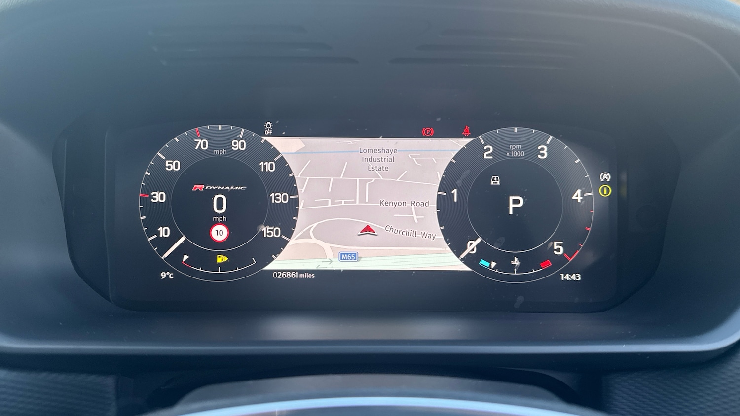 Used Land Rover Discovery 2023 for sale - 76734335: Photo 16