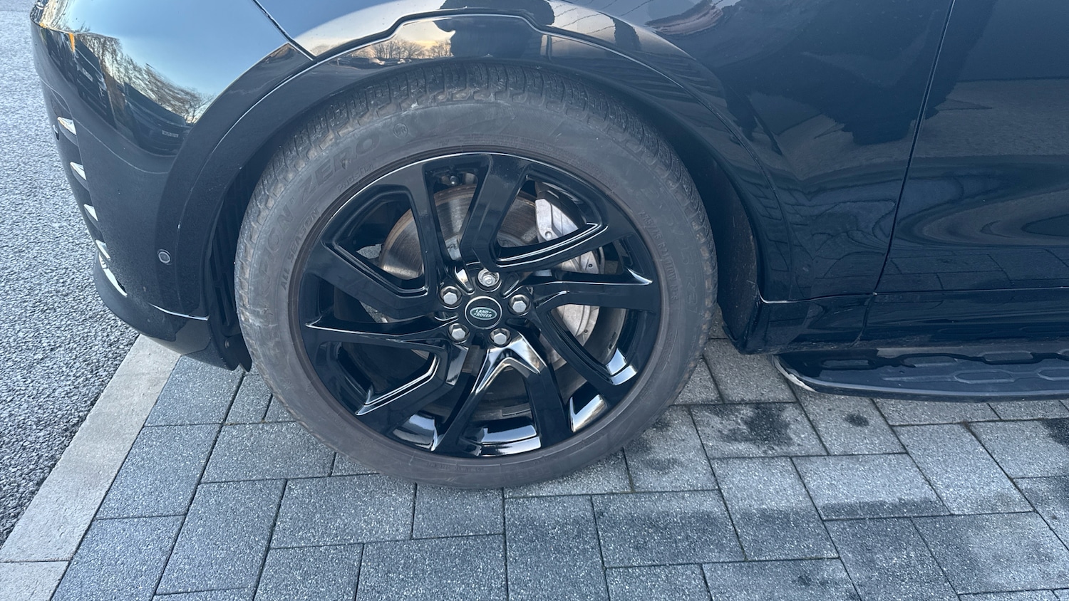 Used Land Rover Discovery 2023 for sale - 76734335: Photo 22