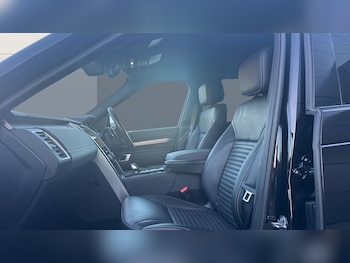 Used Land Rover Discovery 2023 for sale - 76734335: Photo